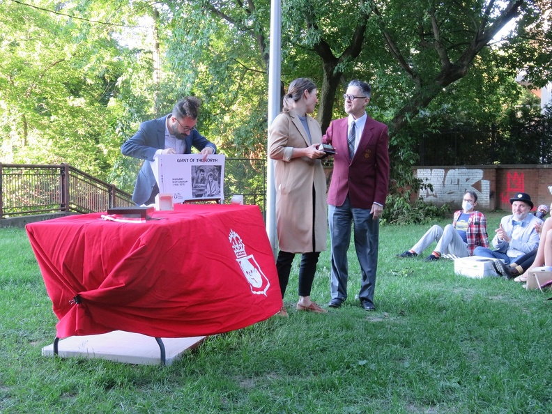 Ehab Arafeh, Gillian Goerz winning Egghead Award, Seth 2.jpg