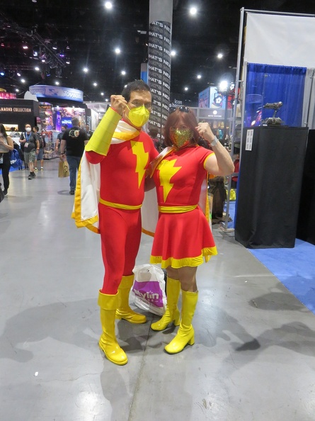 Captain and Mary Marvel.JPG