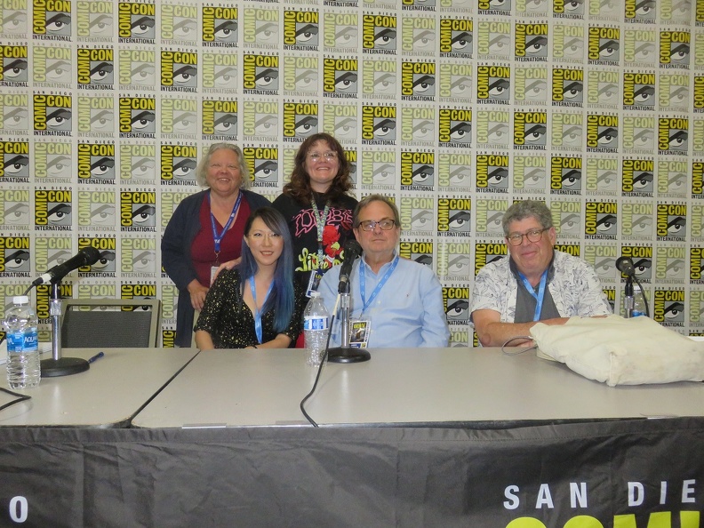 Erotica Panel - Kim Munson, Sydney Heifler, Jessica Tseang, Jim Thompson and Bruce Simon 2.jpg