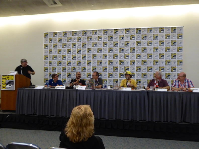 Pro vs. Fan Trivia Match - Tom Galloway, Derek McCaw, Peter S. Svensson, David Oakes, Len Wein, Anthony Tollin and Mark Waid.JPG